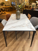 Calan Special Edition Porcelain Dining Table | Calacatta Oro