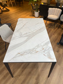 Calan Special Edition Porcelain Dining Table | Calacatta Oro