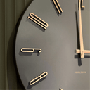 Esmerado Wall Clock