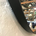 Flint Round Mirror | Black